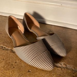 Navy blue and white striped flats
